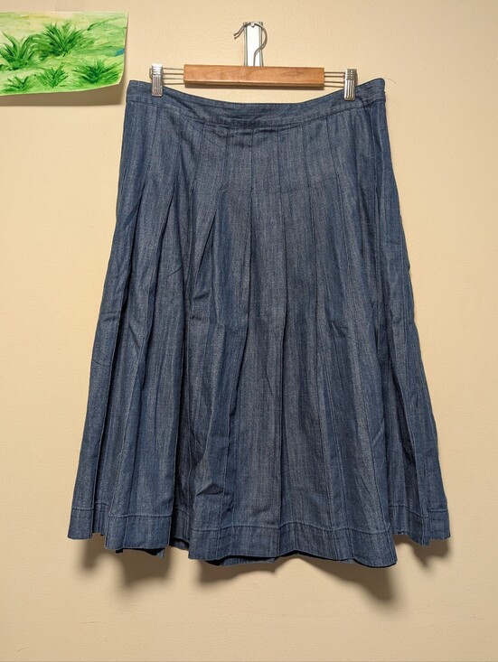 J. Crew Dresses & Skirts - J.Crew Chambray Pleated Midi Skirt Women's Size 14 Lyocell Cotton